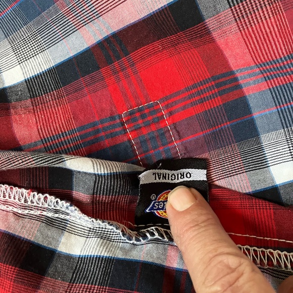 Dickies Plaid Short Sleeve Shirt - Picture 5 of 6
